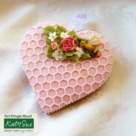 Mulaj silicon Honeycomb & Bees - Katy Sue - Img 7