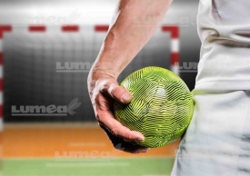 Imagine comestibila tort din Zahar Jucator Handbal cu Minge verde - Lumea