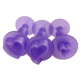 Set decupatoare diferite Inimi, 3 buc. - Wilton - Img 2