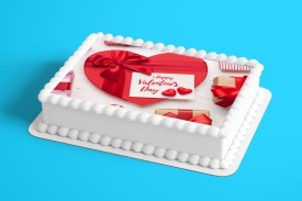 Снимка на ядлива захарна торта от модела Happy Valentine's Day с шоколадов подарък - Светът - Img 2