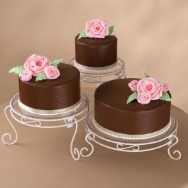 Set Suport tort Alb pentru Torturi, Briose, Ø21, Ø26, Ø31 cm, 3 buc. - Wilton - Img 2
