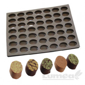 Silicon pentru praline forma ovala, 49 bucati - Lumea - Img 1