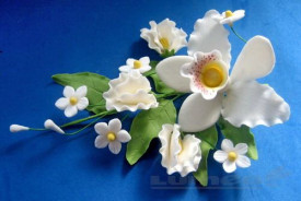 Букет от бяла орхидея Cattleya, изработен от захарна паста, L22 cm x W10 cm x H6 cm, 60g - The World - Img 2