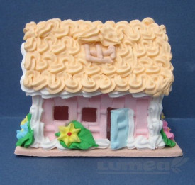 Малката къща от Sugarpaste Stories - Светът - Img 2
