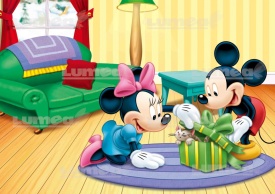 Imagine comestibila tort din Zahar Mickey si Minnie cu cadou - Lumea