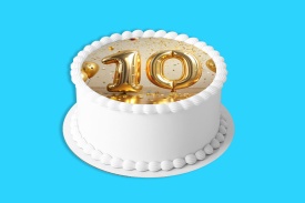 Imagine comestibila tort din Zahar aniversara "10" model cu Baloane Auriu - Lumea - Img 4