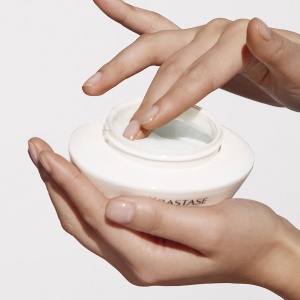 Kerastase Nutritive Masquintense Riche - богата интензивна маска за много суха коса - Img 7