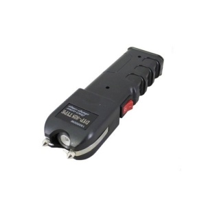 Electrosoc multifunctional autoaparare 150000 W cu lanterna incorporata - Img 1