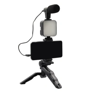 Set pentru vloguri 4 in 1 cu microfon, lampa LED, trepied si suport de telefon
