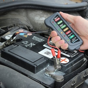 Tester baterie auto 12 V pentru verificare alternator si stare baterie - Img 3