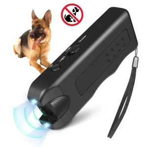 Aparat cu ultrasunete impotriva cainilor agresivi,Ultrasonic Dog Chaser B-300
