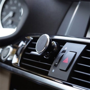 Suport auto magnetic pentru telefon universal cu prindere de grila - Img 2