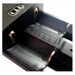 Incarcator pentru 2 acumulatori sau baterii reincarcabile 500mA cu decuplare automata - Img 4