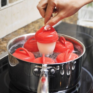 Set 6 recipiente din silicon cu capac pentru fiert oua Egg Boil Cooker - Img 4