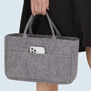 Чанта от филц Light Grey