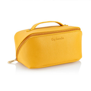Луксозна козметична чанта за път Carmelina Guy Laroche Yellow