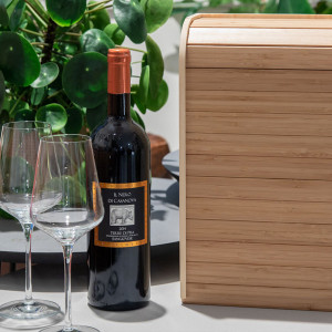 Подаръчна дървена кутия за вино с три функции - Rackpack Rockin' Roller Couch Tray - Img 13