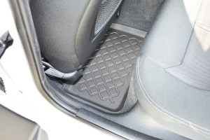 Covorase tip tavita BMW Seria 5 F21, caroserie Hatchback, fabricatie 09.2012 - 06.2019 - Img 6