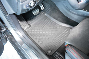 Covorase tip tavita Mercedes Clasa A W176, caroserie Hatchback, fabricatie 09.2012 - 04.2018 - Img 3