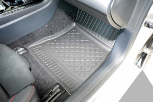 Covorase tip tavita Mercedes Clasa A W177, caroserie Sedan, fabricatie 09.2018 - prezent - Img 4