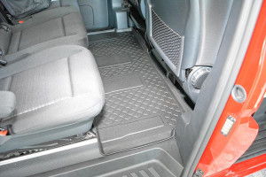 Covorase tip tavita Mercedes Vito W447, caroserie Van, fabricatie 10.2014 - prezent - Img 7