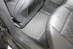 Covorase tip tavita Peugeot 508 II, caroserie Sedan, fabricatie 11.2018 - prezent - Img 6