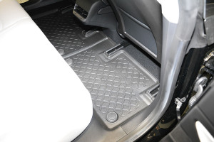 Covorase tip tavita Tesla Model 3, caroserie Sedan, fabricatie 07.2017 - prezent - Img 7