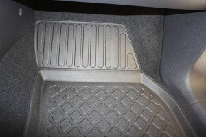 Covorase tip tavita Volkswagen Touran II, caroserie Van, fabricatie 09.2015 - prezent - Img 6