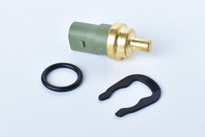 SENZOR TEMPERATURA LICHID DE RACIRE AUDI A4 2000- 2009