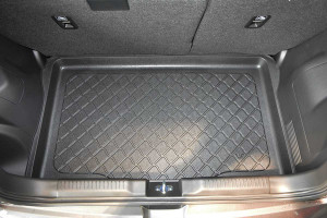 Tavita de portbagaj Suzuki Swift Hybrid, caroserie Hatchback, fabricatie 07.2020 - prezent, facelift, 4x2 - Img 4