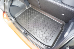 Tavita de portbagaj Toyota Yaris IV, caroserie Hatchback, fabricatie 09.2020 - prezent, portbagaj superior - Img 5