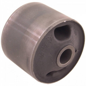 Bucsa de montaj diferential MITSUBISHI TRITON 2005-2015