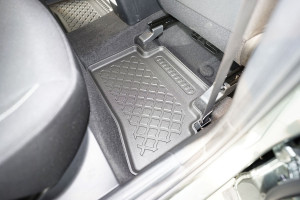 Covorase tip tavita Hyundai Tucson, caroserie SUV, fabricatie 12.2020 - prezent - Img 7