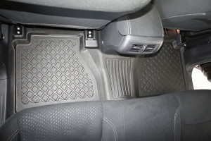 Covorase tip tavita Mercedes Clasa X, caroserie Pick-up, fabricatie 01.2016 - prezent - Img 8