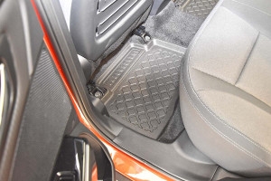 Covorase tip tavita Ssangyong Tivoli Facelift, caroserie SUV, fabricatie 01.2020 - prezent - Img 6