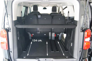 Tavita de portbagaj ampatament L2 mediu in spatele randului 2 scaune culisate in spate Opel Zafira Life Van 2019 - 2024 - Img 4