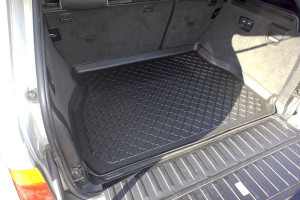 Tavita de portbagaj BMW X5 E53, caroserie SUV, fabricatie 06.2000 - 03.2007