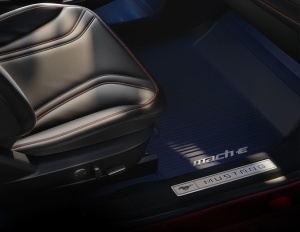 Covorase auto cauciuc originale Ford Mustang Mach-E 2020-2024 - Img 5