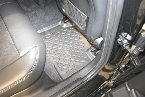 Covorase tip tavita BMW Seria 3 G21, caroserie Combi, fabricatie 06.2019 - prezent - Img 8