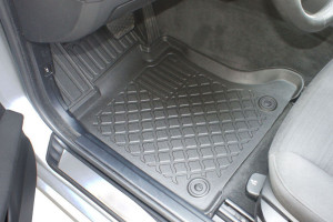 Covorase tip tavita BMW Seria 5 E60, caroserie Sedan, fabricatie 07.2003 - 02.2010 - Img 3