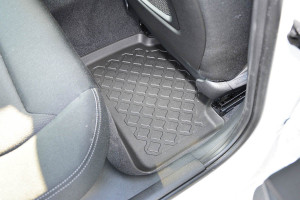 Covorase tip tavita BMW Seria 5 F21, caroserie Hatchback, fabricatie 09.2012 - 06.2019 - Img 8