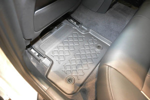 Covorase tip tavita BMW Seria 5 G31, caroserie Combi, fabricatie 05.2017 - prezent - Img 5
