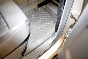 Covorase tip tavita Ford Ranger, caroserie Pick-up, fabricatie 2012 - 11.2015 - Img 7