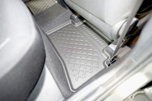 Covorase tip tavita Hyundai Tucson, caroserie SUV, fabricatie 12.2020 - prezent - Img 8