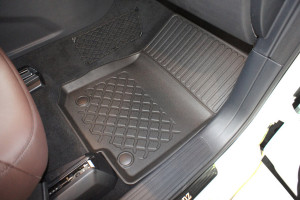 Covorase tip tavita Mercedes GLE I Coupe, caroserie Coupe, fabricatie 08.2015 - 10.2019, C292 - Img 5