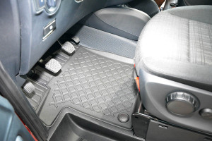 Covorase tip tavita Mercedes Vito W447, caroserie Van, fabricatie 10.2014 - prezent - Img 3