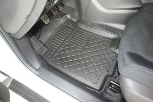 Covorase tip tavita Nissan X-Trail T32, caroserie SUV, fabricatie 08.2014 - prezent - Img 4