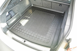 Tavita de portbagaj Audi A6 C8, caroserie Combi, fabricatie 09.2018 - prezent - Img 5