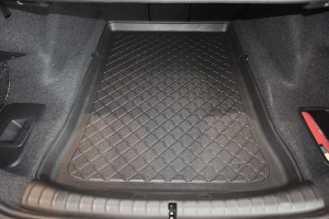 Tavita de portbagaj BMW Seria 5 G30, caroserie Sedan, fabricatie 02.2017 - prezent - Img 5