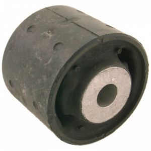 Bucsa traversa spate BMW X5 2000-2006